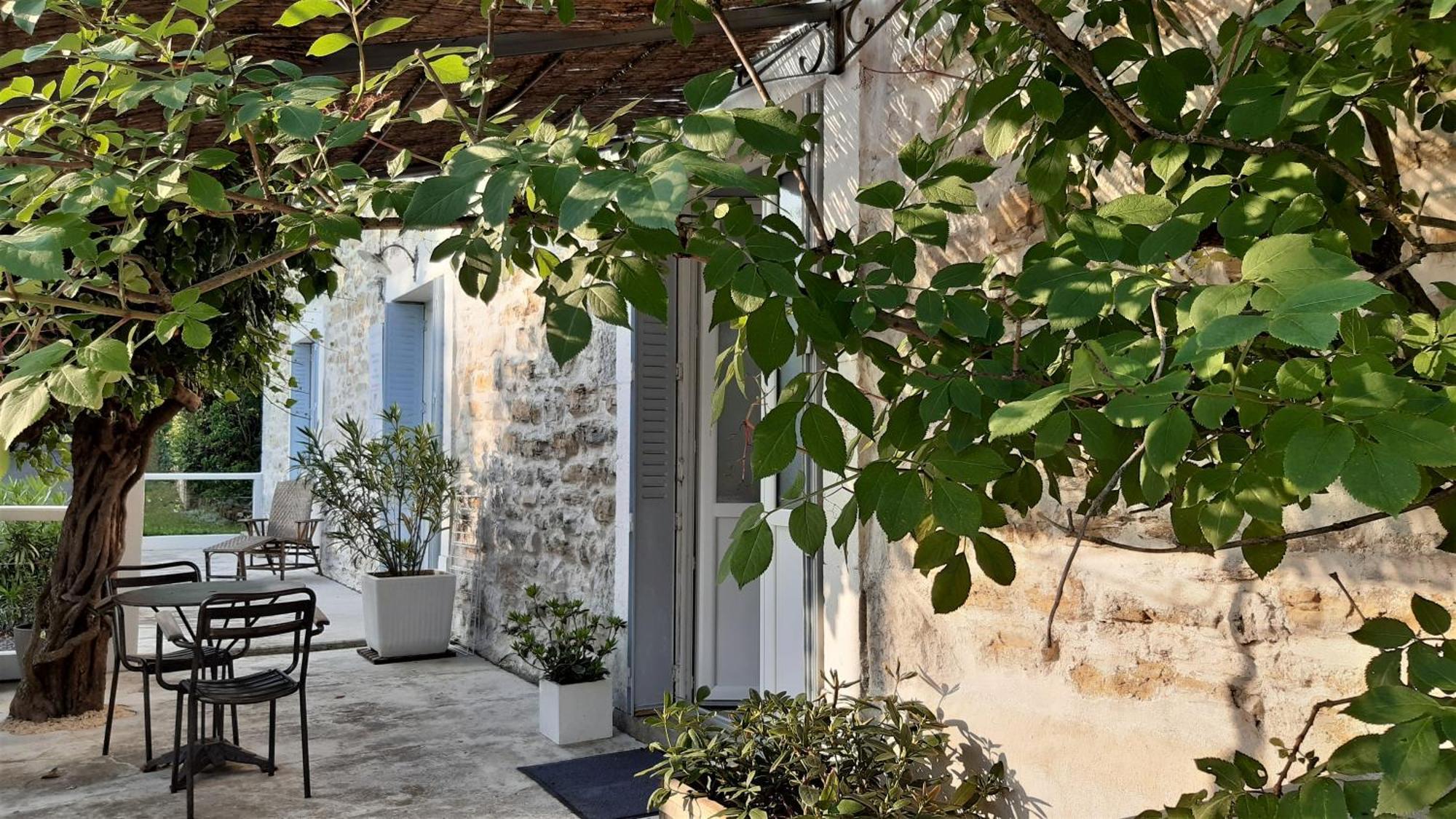 Mas Notre-Dame, Adult Only, Situation Ideale, Grand Jardin Paisible Grospierres Εξωτερικό φωτογραφία